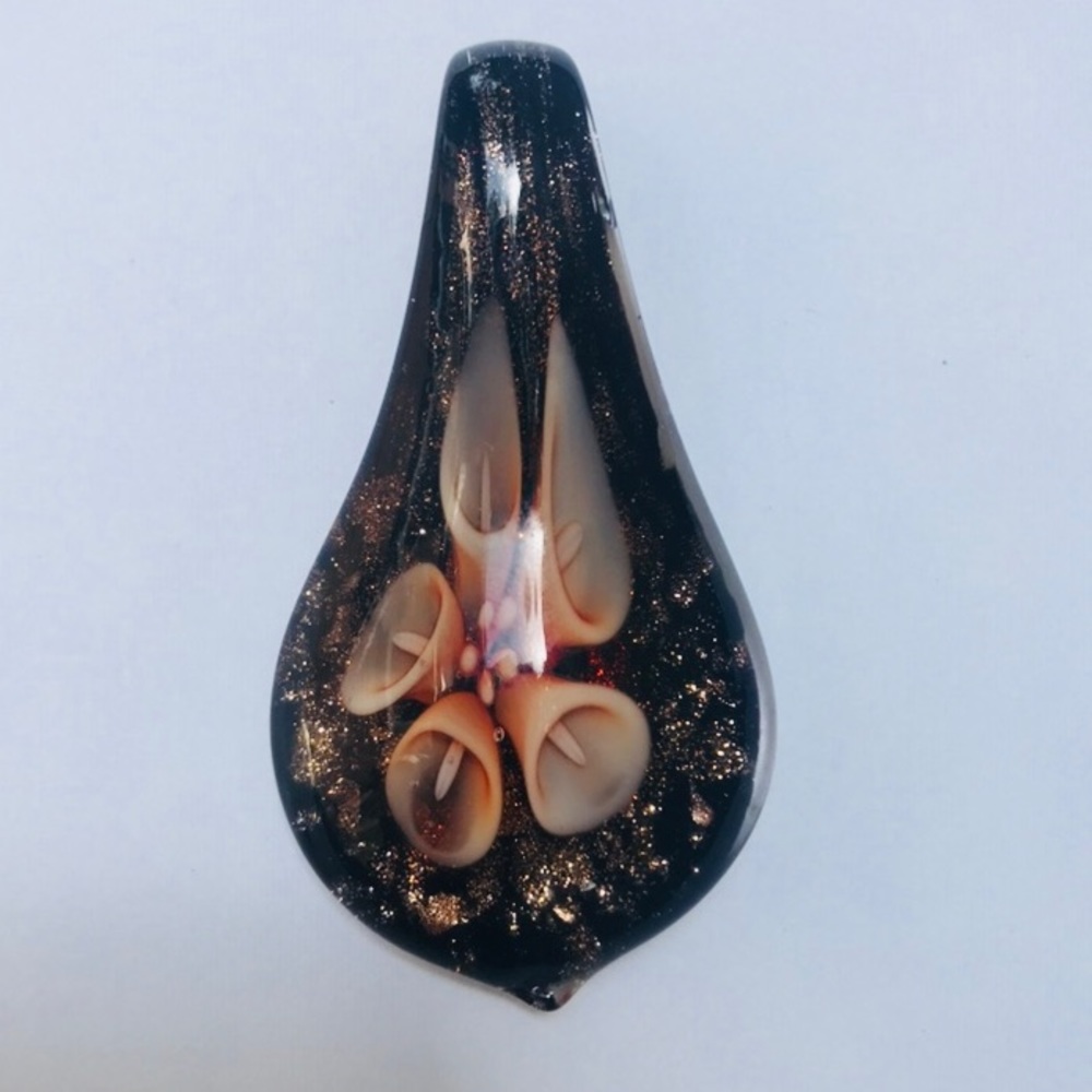 Glass pendant